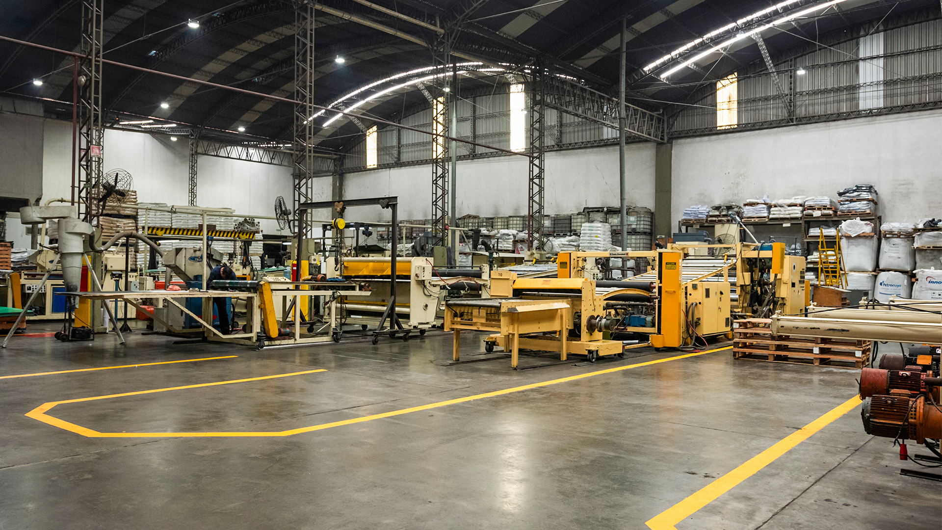 Image hover effect image